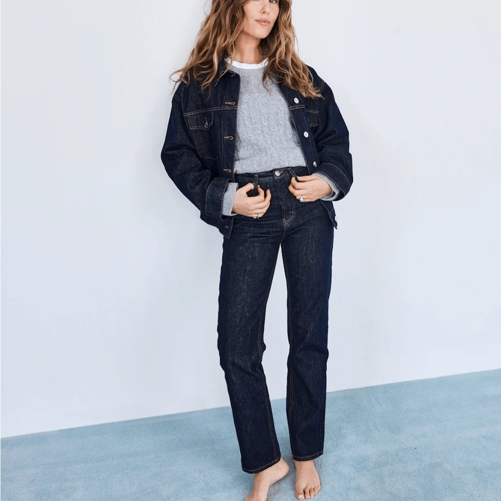 Women's Straight Leg Jeans - Dark Blue